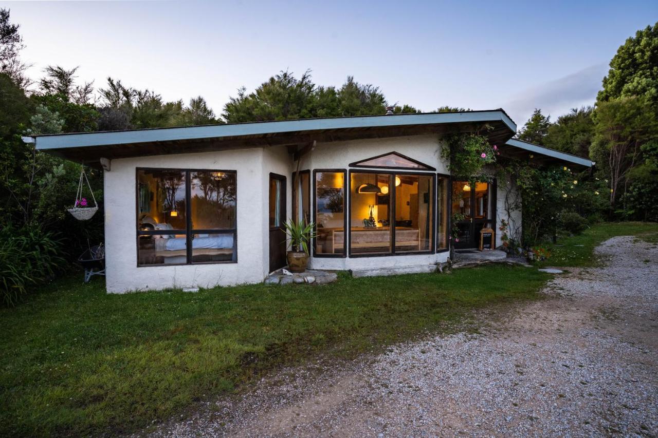 Ao Marama Retreat Hotel Collingwood Exterior photo